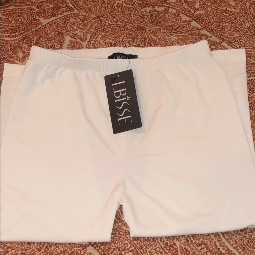 White Capri Leggins